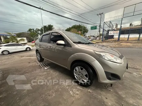 FIESTA 1.6 MPI Class Sedan 8V