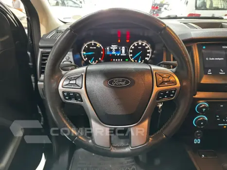 RANGER 2.2 BLACK 4X2 CD 16V DIESEL 4P AUTOMÁTICO