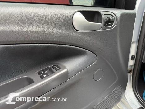 GOL 1.6 MI Highline 8V