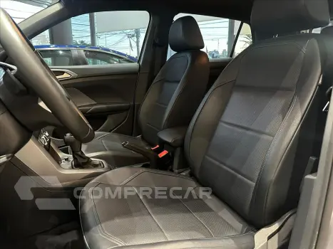 T-CROSS 1.0 200 TSI TOTAL FLEX THE TOWN AUTOMÁTICO