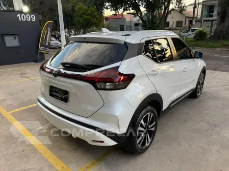 Kicks Play 1.6 16V Flexstart Advance Plus Xtronic