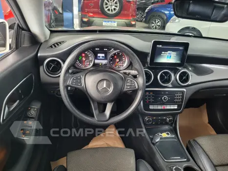 CLA-180 1.6 16V 122cv Aut.