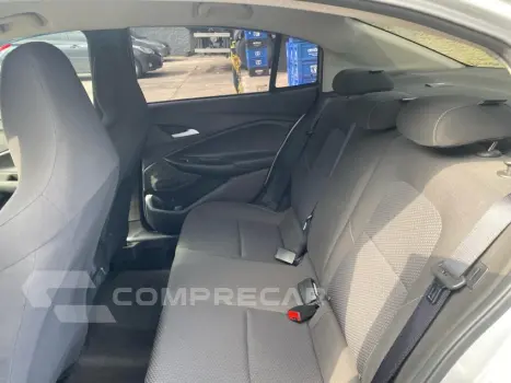 ONIX 1.0 Turbo Plus LT