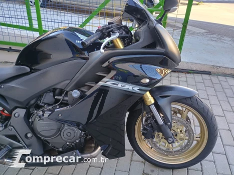 CBR 600F