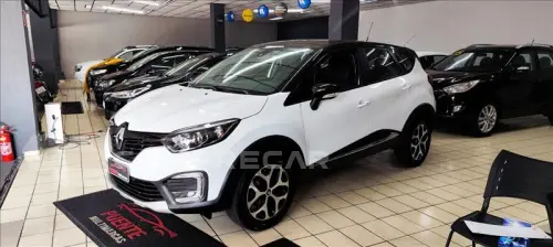 Renault CAPTUR 2.0 16V Intense 4 portas