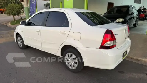 Etios Sedan 1.5 16V 4P FLEX X