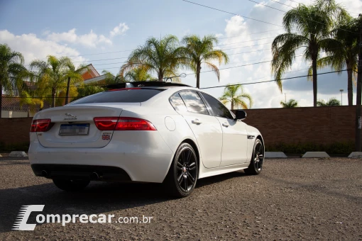 JAGUAR XE 2.0 16V SI4 Turbo R-sport 4 portas