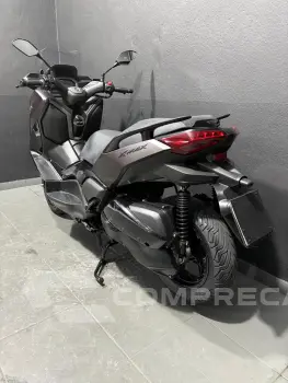 XMAX 300 ABS CONNECTED