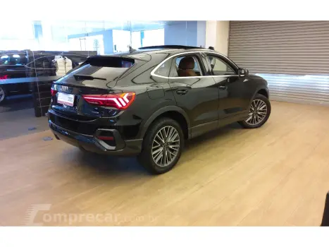 Q3 2.0 40 TFSI GASOLINA SPORTBACK PERFORMANCE QUATTRO TIPTRO