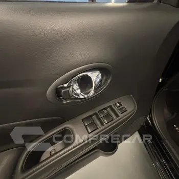 VERSA SL 1.6 16V FlexStart 4p Aut.