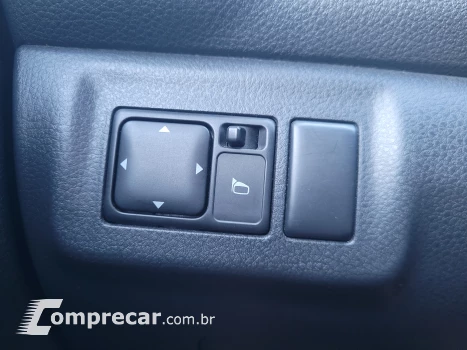 LIVINA 1.8 S 16V