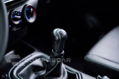 Hilux CD 4x4 2.8 Diesel Mec.