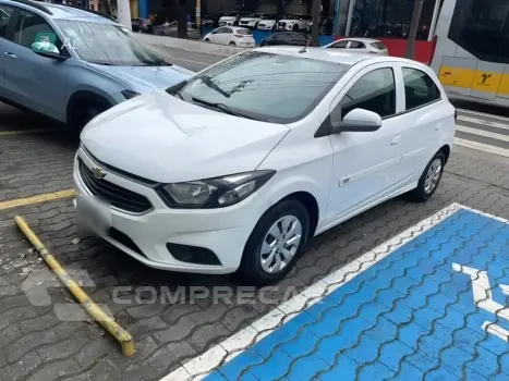 CHEVROLET ONIX 1.0 MPFI LT 8V FLEX 4P MANUAL 4 portas