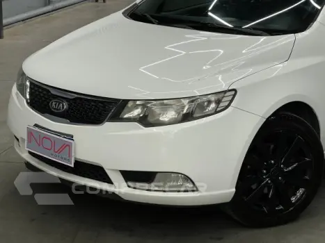 CERATO - 1.6 EX SEDAN 16V 4P AUTOMÁTICO