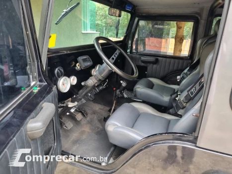 JEEP 2.2 Cj-6 4X4 8V