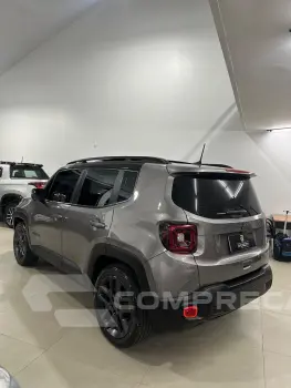 Renegade Limited 1.8 4x2 Flex 16V Aut.