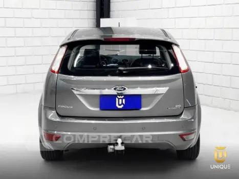 FOCUS HATCH - 2.0 TITANIUM HATCH 16V 4P AUTOMÁTICO
