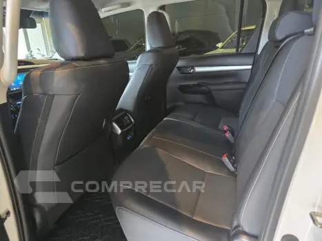 HILUX 2.8 D-4D TURBO DIESEL CD SRX 4X4 AUTOMÁTICO
