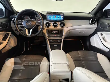 GLA 200 1.6 CGI VISION BLACK EDITION 16V TURBO FLEX 4P AUTOM