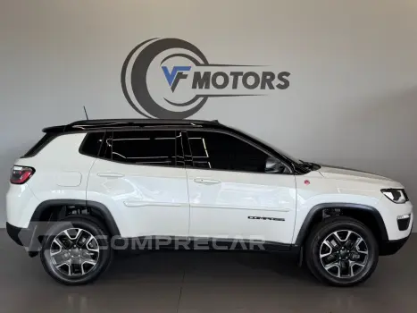 COMPASS 2.0 16V DIESEL TRAILHAWK 4X4 AUTOMÁTICO