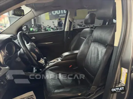 FREEMONT 2.4 EMOTION 16V GASOLINA 4P AUTOMÁTICO