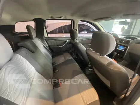 DUSTER 2.0 Tech Road II 4X2 16V