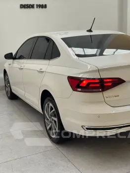 Virtus 1.0 4P 200 TSI FLEX HIGHLINE AUTOMÁTICO