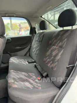 CORSA 1.8 MPFI Sedan 8V