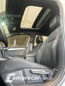 JETTA R-LINE 250 TSI 1.4 FLEX 16V AUT.