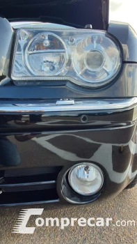300 C 5.7 Hemi Sedan V8 16V