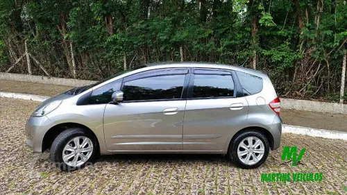 FIT 1.4 LX 16V