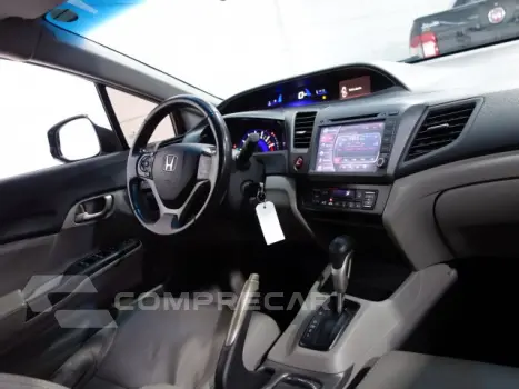 CIVIC - 1.8 LXS 16V 4P AUTOMÁTICO
