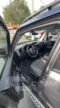 Renegade Sport 1.8 4x2 Flex 16V Aut.