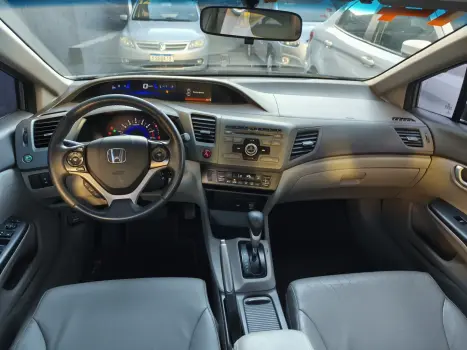 CIVIC 1.8 LXS 16V FLEX 4P AUTOMÁTICO