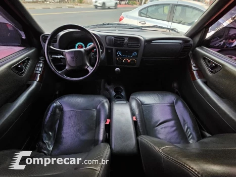 S10 P-Up Executive 2.4 MPFI F.Power CD