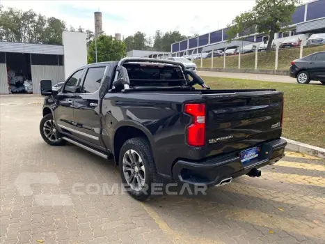 SILVERADO 5.3 V8 GASOLINA 1500 HIGH COUNTRY 4X4 A