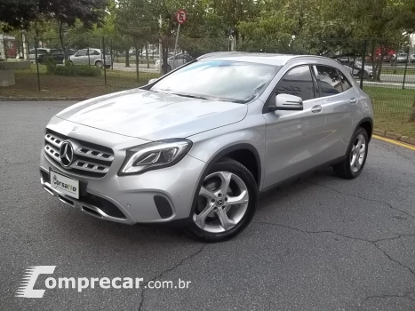 Mercedes-Benz GLA 200 1.6 CGI Style 16V Turbo 4 portas