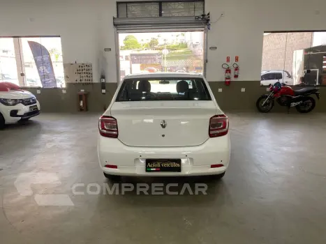 Logan 1.6 Expression 8V Flex 4P Manual