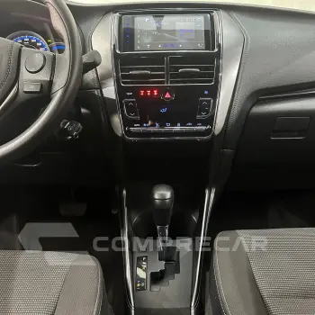 Toyota YARIS XL 1.5 Flex 16V 5p Aut. 4 portas