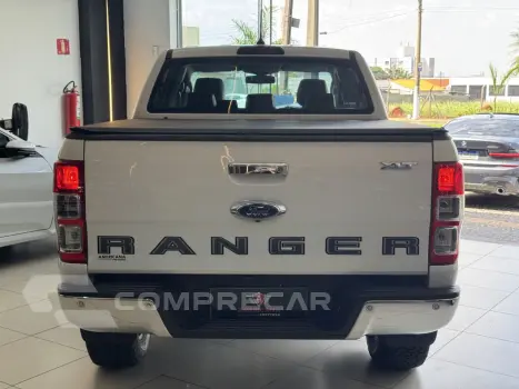Ranger 3.2 20V XLT 4X4 CABINE DUPLA TURBO DIESEL AUTOMÁTICO