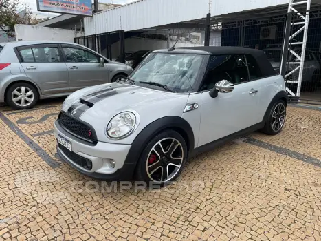MINI COOPER 1.6 S Cabrio 16V Turbo 2 portas