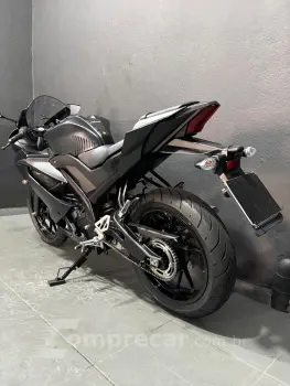 YZF-R15 ABS