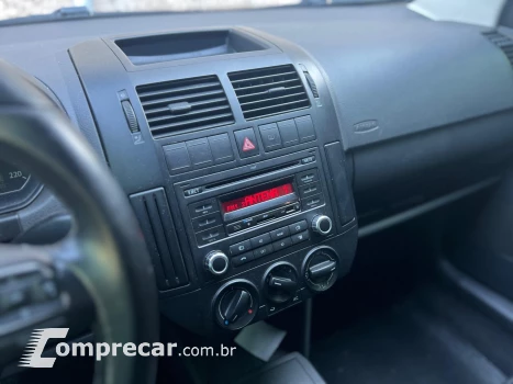 POLO 1.6 MI 8V FLEX 4P MANUAL