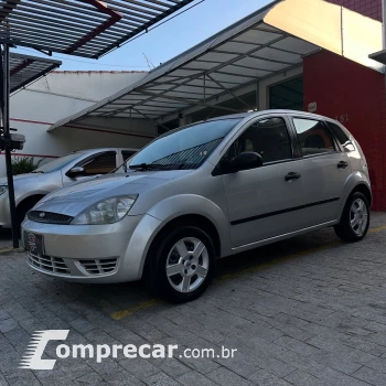 FORD FIESTA 1.0 MPI GL 8V 4 portas