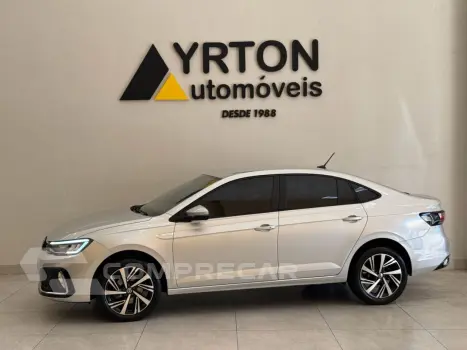 Volkswagen Virtus 1.0 4P 200 TSI FLEX HIGHLINE AUTOMÁTICO 4 portas