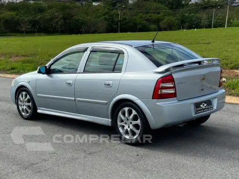ASTRA 2.0 MPFI Advantage 8V