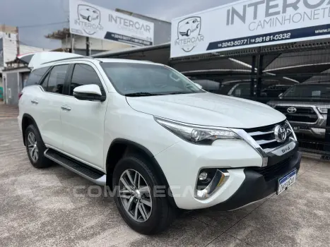 HILUX SW4 2.8 D-4d Turbo SRX 4X4