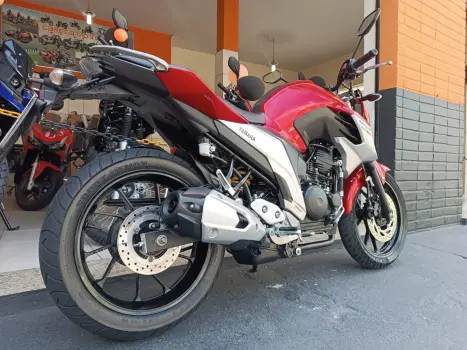 FAZER 250 ABS