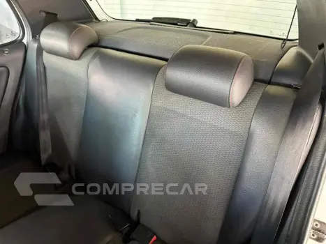 FOX 1.6 MI ROCK IN RIO 8V FLEX 4P MANUAL