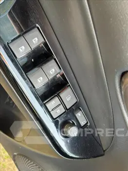 YARIS 1.5 16V FLEX SEDAN XLS MULTIDRIVE